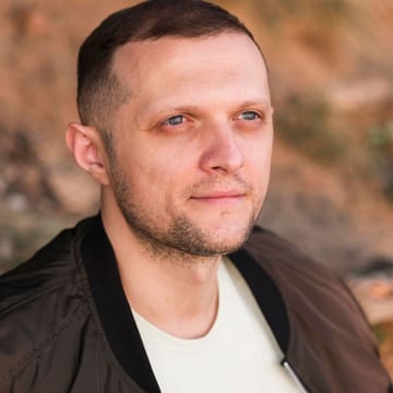 Huấn luyện viên